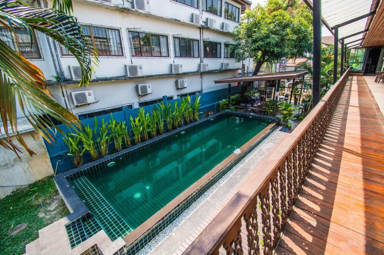 Peng Jai Hotel Chiang Mai Exterior photo